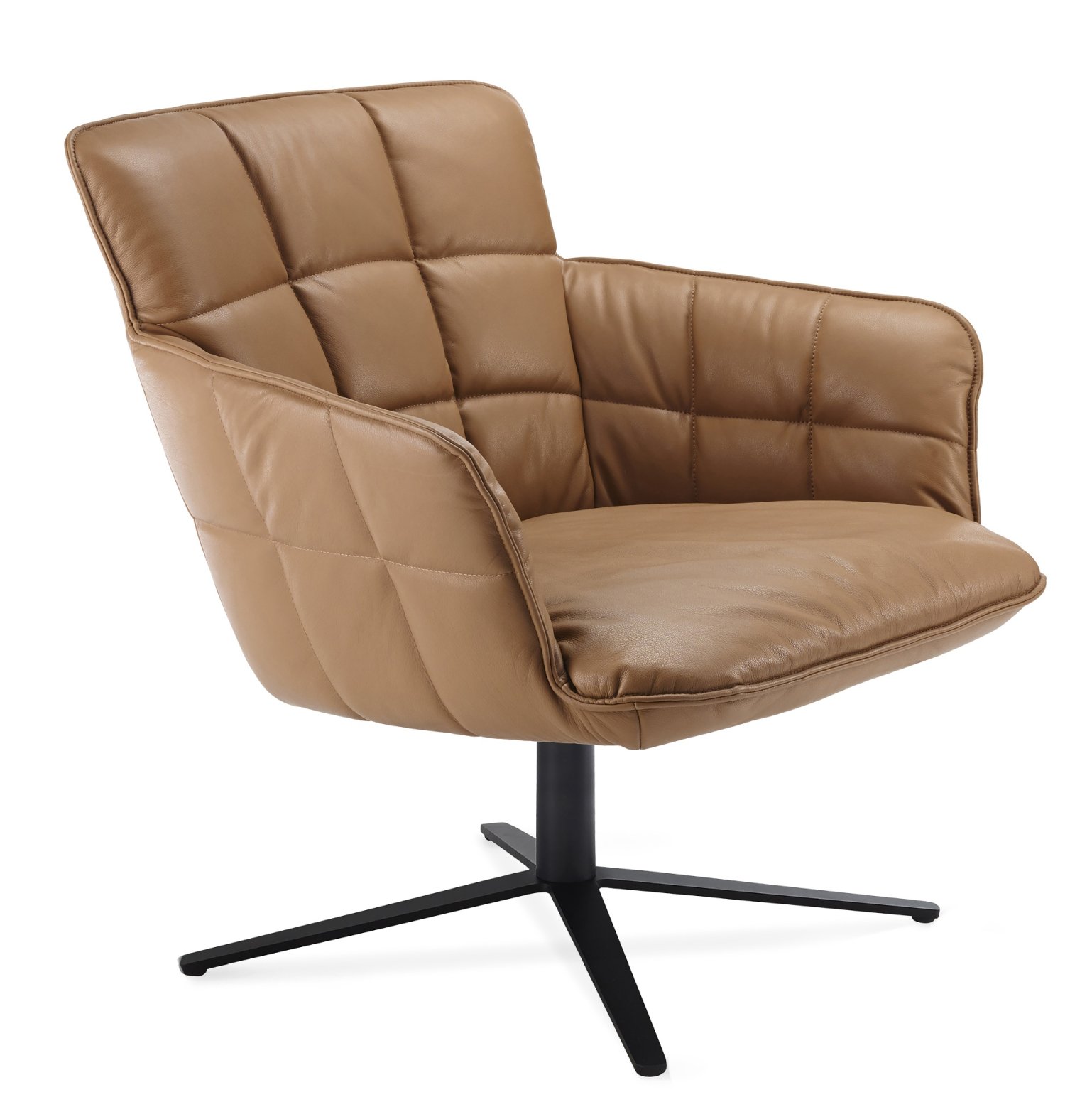 Marla Easy Chair Sessel von Freifrau Manufaktur in braunem Leder mit schwarzem Drehfuß.