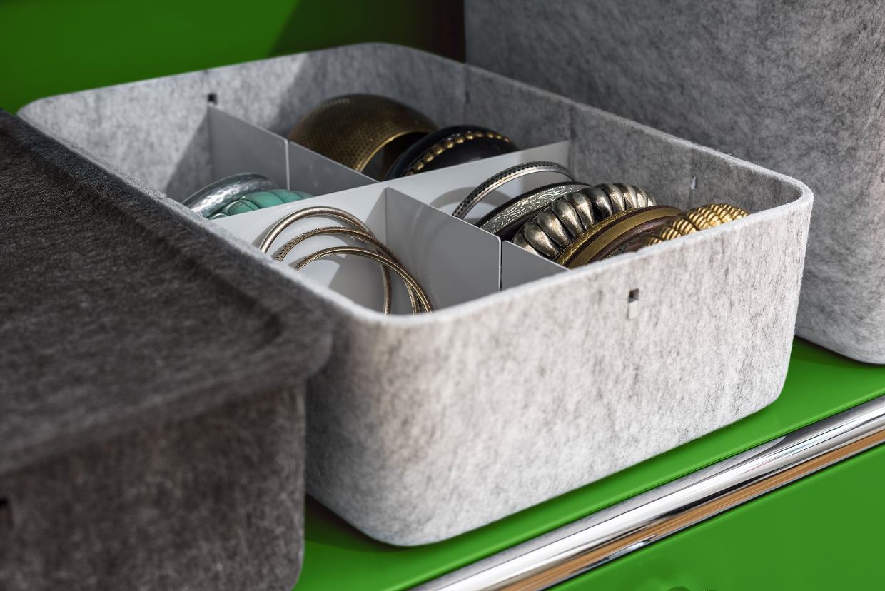 USM Haller Inos diepe box met dienblad
