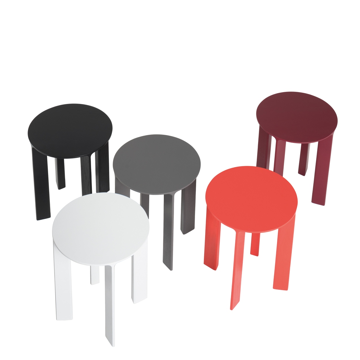 Fünf farbige Hans Hocker von Schönbuch, runde Sitzfläche, minimalistisches Design, moderne Möbel für Wohnzimmer und Flur.