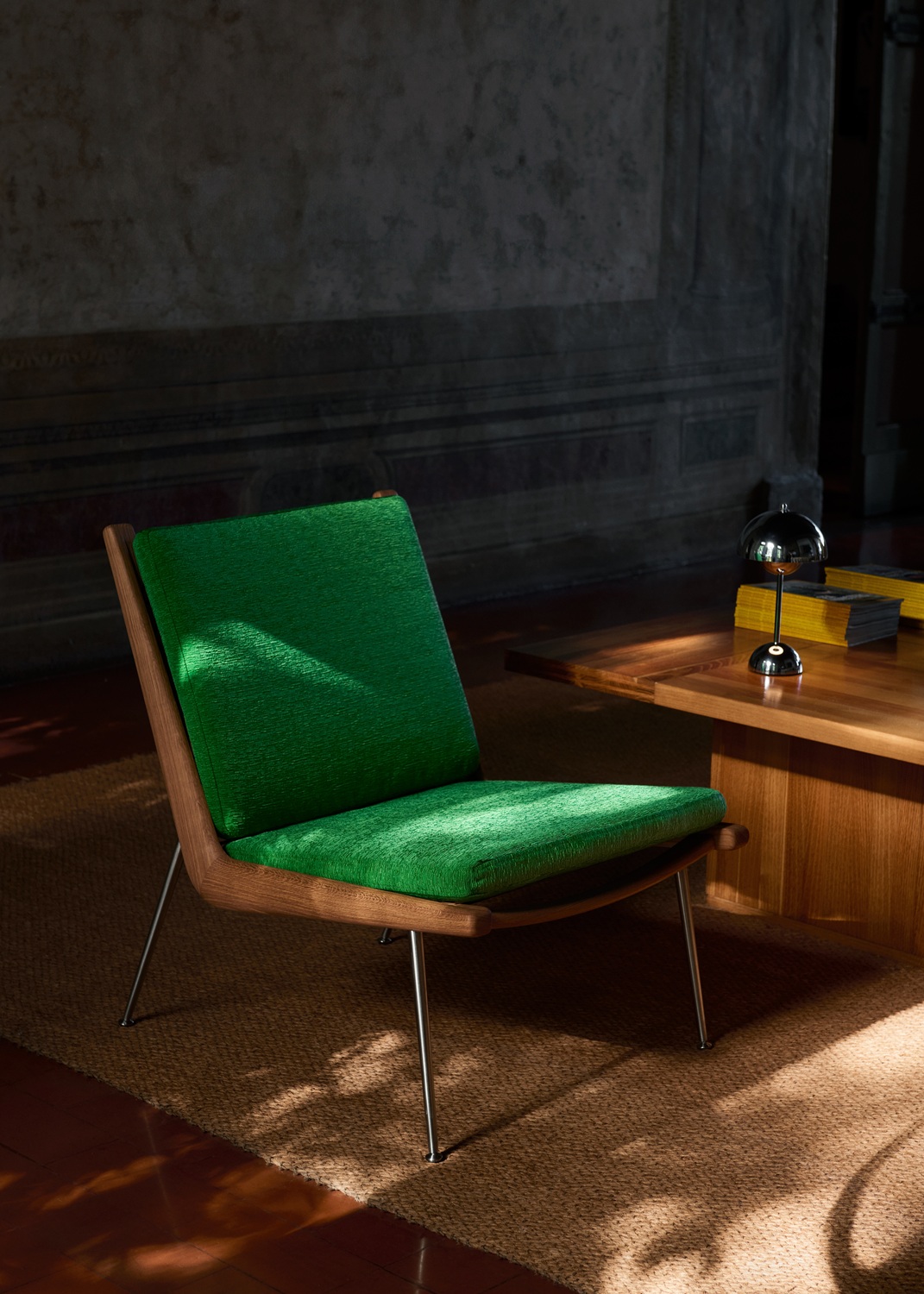 Flowerpot VP9 draagbare acculamp / tafellamp met USB-aansluiting van AndTradition