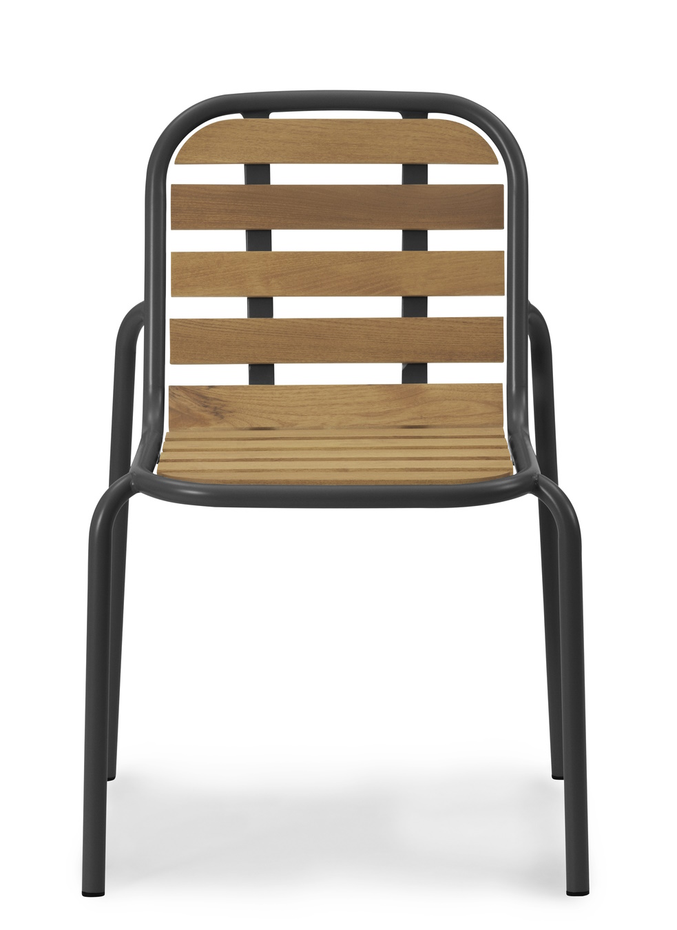 Vorderansicht des Normann Copenhagen Vig Chair Wood Stuhls für den Außenbereich mit Holzlatten.