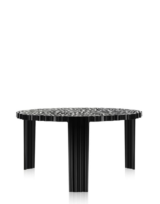 Schwarzer Kartell T-table Beistelltisch mit runder Tischplatte und geriffelten Beinen, ideal als moderner Akzent im Wohnzimmer.