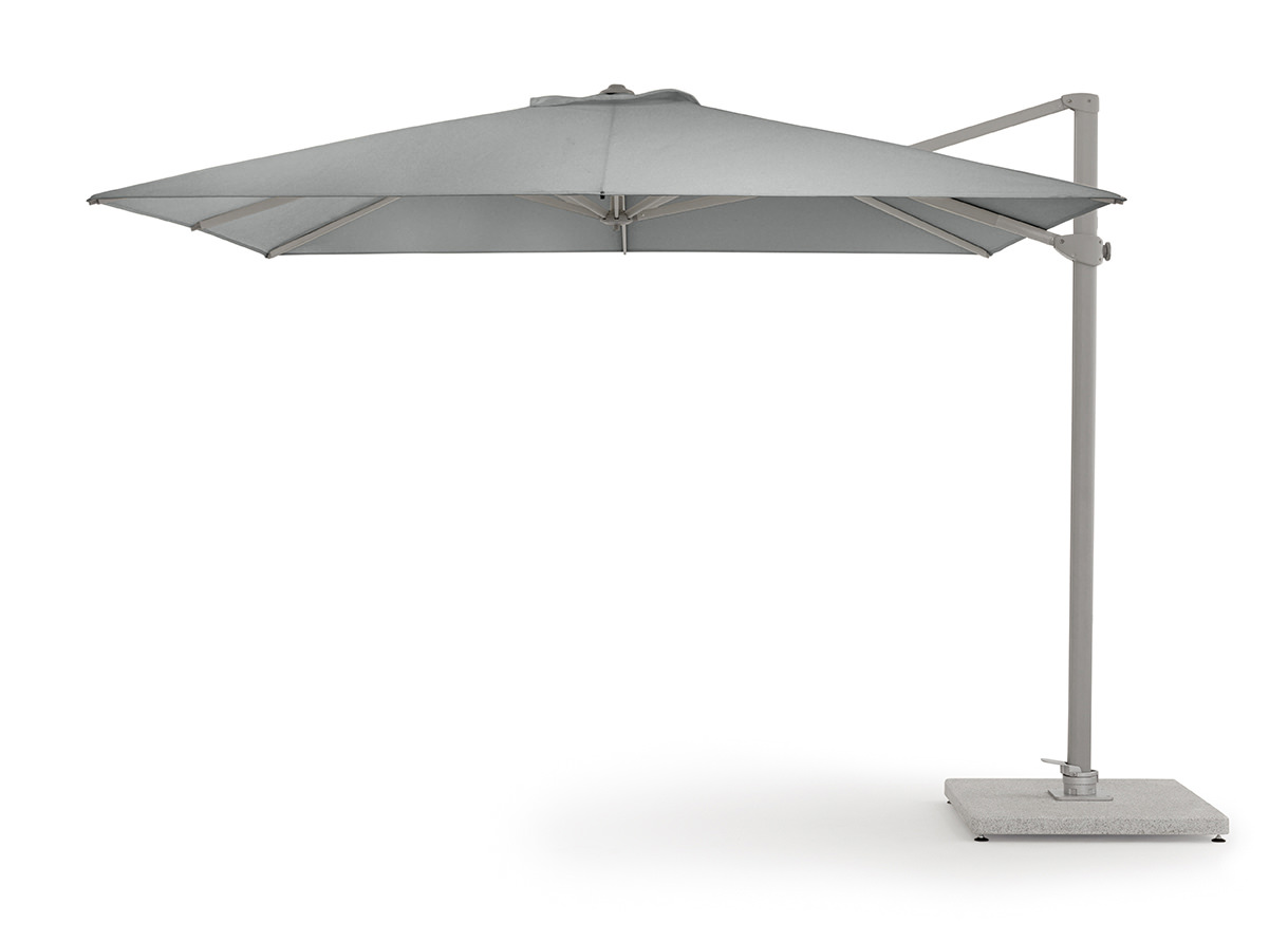 Grauer Weishäupl Freiarmschirm mit quadratischem Schirmdach und stabilem Standfuß für Garten und Terrasse.