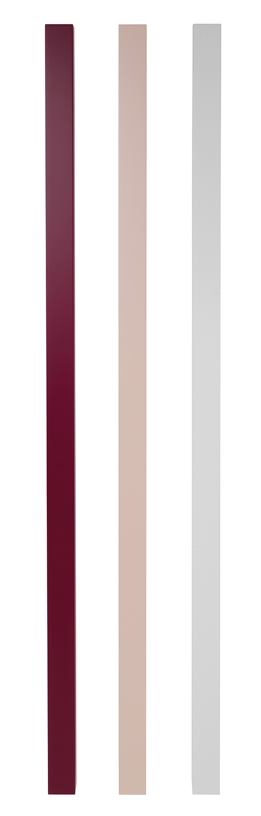 Schönbuch Line Garderobenelement in Burgunderrot, Beige und Weiß, moderne Wandgarderobe für Flur und Eingangsbereich.