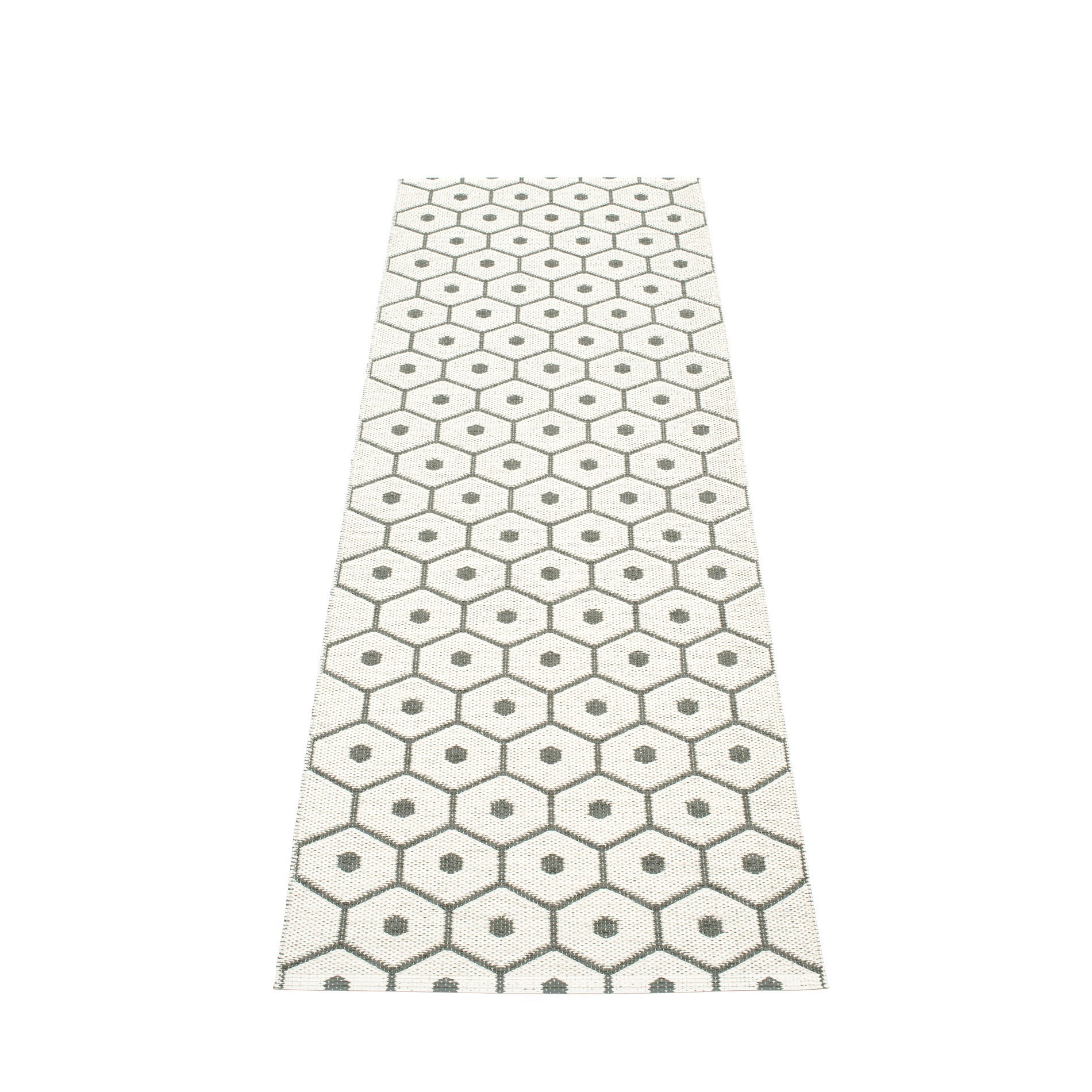 Pappelina Honey Kunststoffteppich 70x225 cm mit modernem, grafischem Sechseck-Muster in Weiß und Grau.