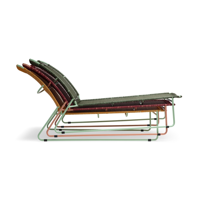 AMES Cielo Daybed Outdoor Liege, seitliche Ansicht, geflochtenes Design, verschiedene Farben.
