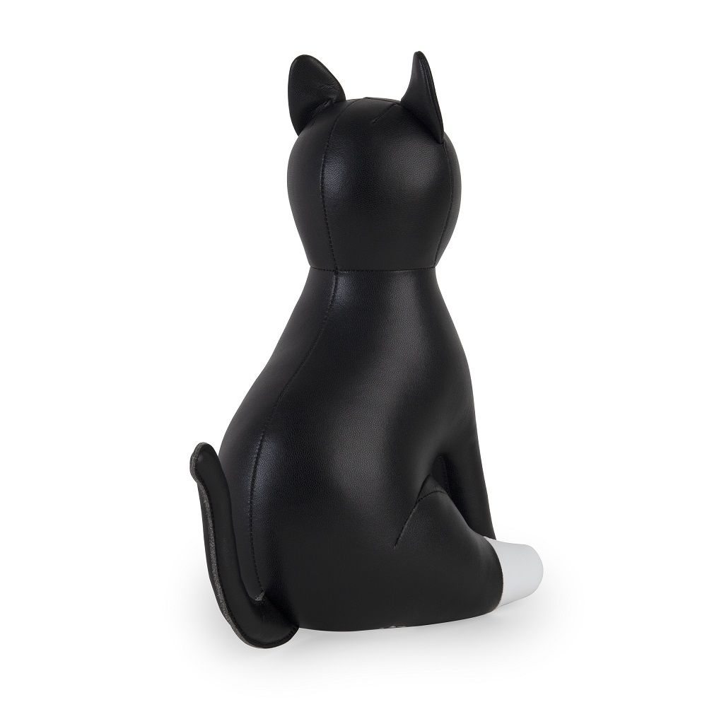 Rückansicht einer schwarzen Katze (Tuxedo) als Türstopper, weißer Fuß, Züny Design.