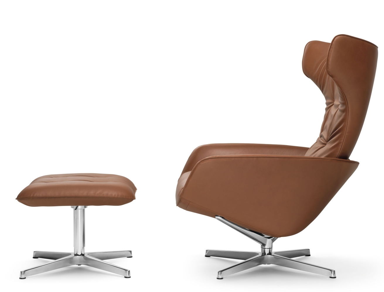 Onsa Chair Sessel von Walter Knoll mit braunem Lederbezug und passendem Hocker.