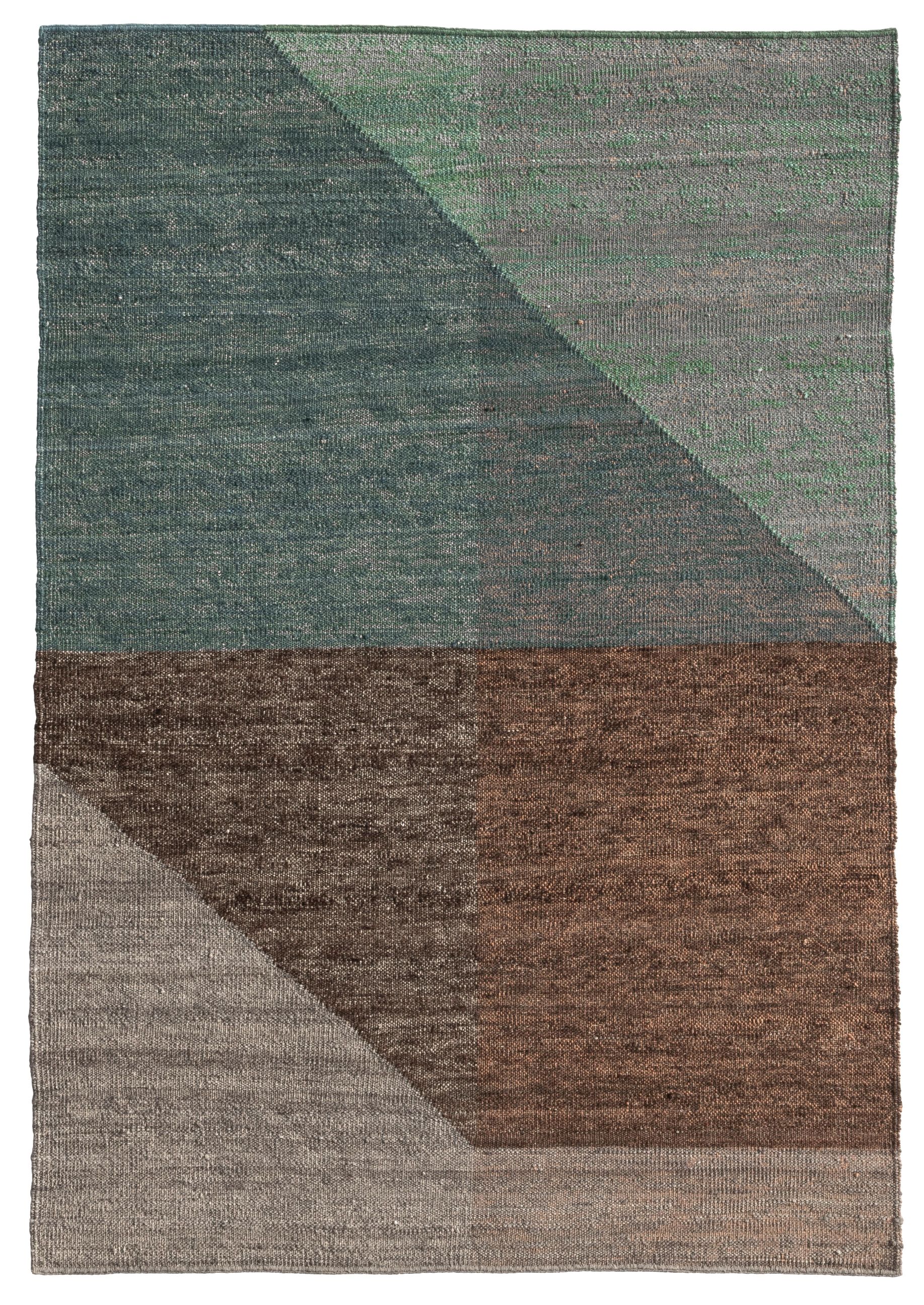 Capas 2 Teppich von Nanimarquina, 170x240 cm. Moderner Teppich mit geometrischem Muster in Grün- und Brauntönen.