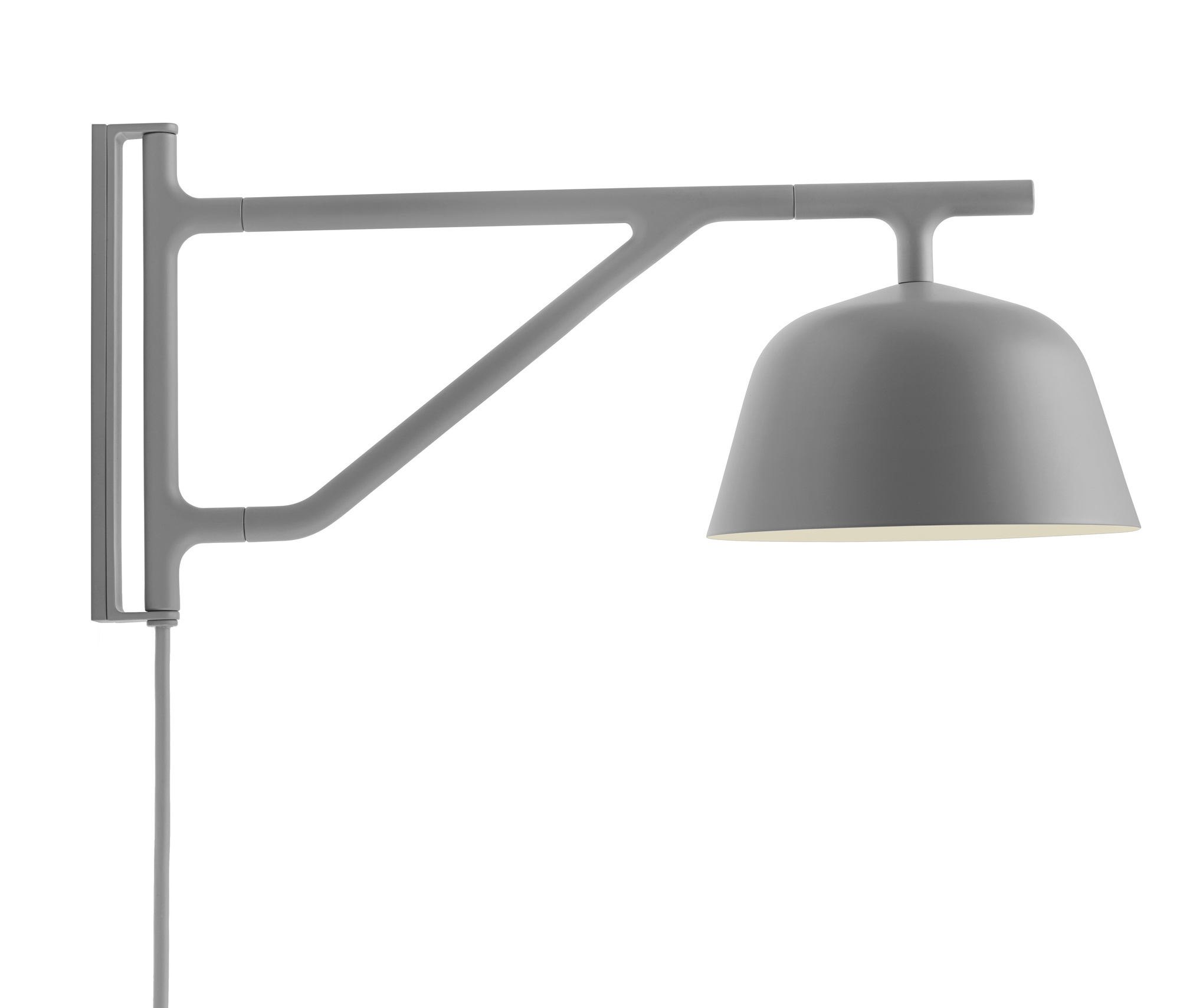 Graue Muuto Ambit Wandleuchte mit schwenkbarem Arm für flexible Beleuchtung im modernen Design.