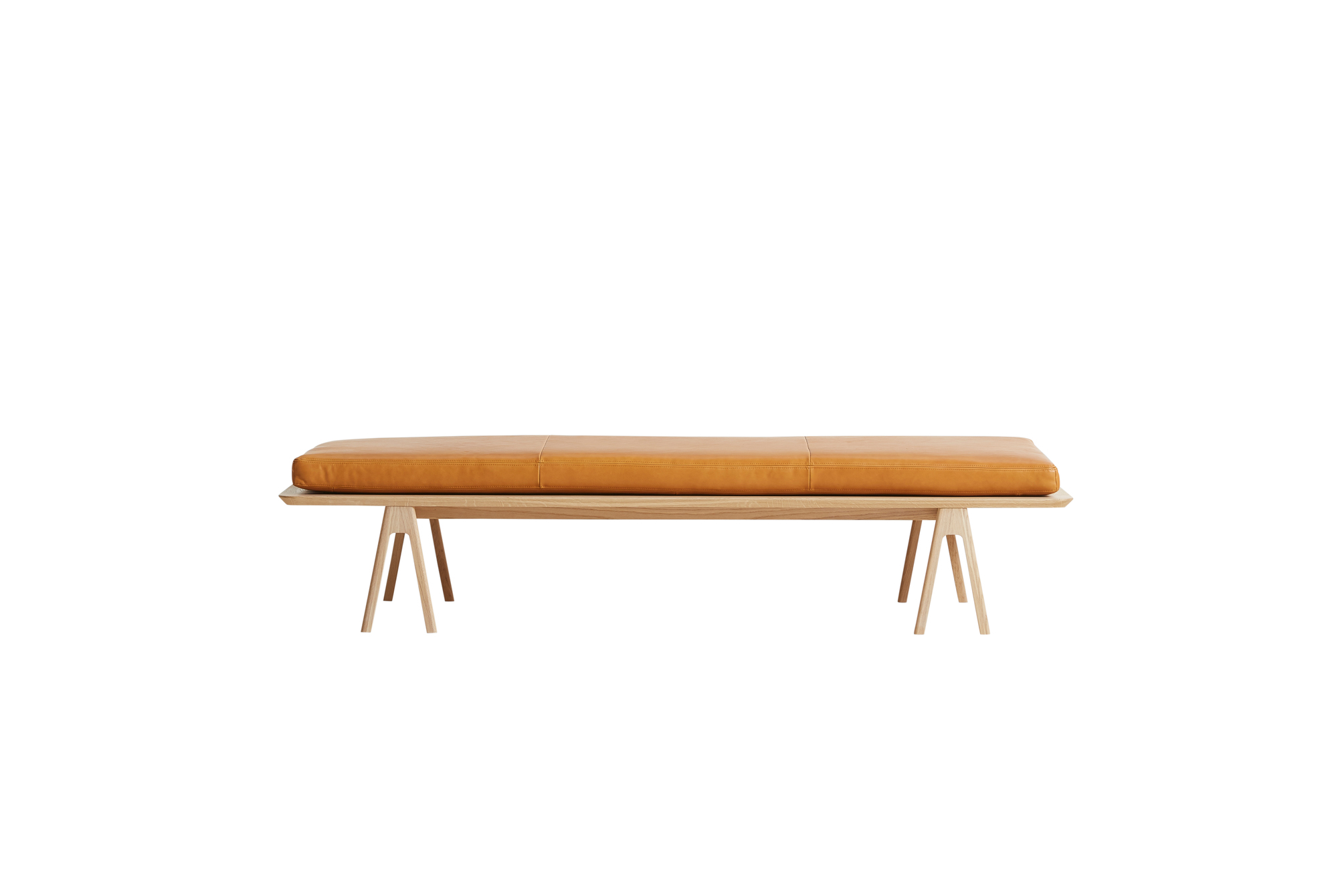 Level Daybed Liege von Woud: Eiche mit cognacfarbenem Lederpolster, modernes Möbeldesign.