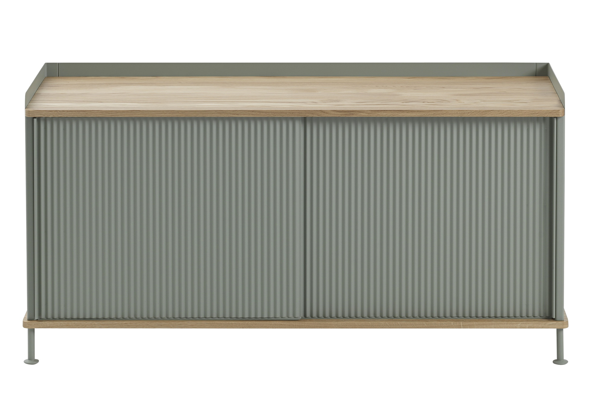 Enfold Sideboard Low von Muuto, graues Anrichte Möbel mit zwei Türen und Holzplatte für Wohnzimmer.
