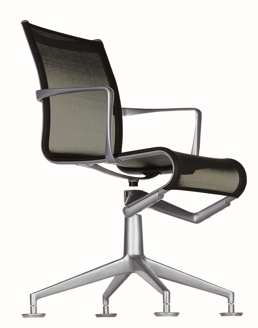 Meetingframe Drehstuhl Alias 436/437 mit schwarzer Netzbespannung und silbernem Fußkreuz, ergonomischer Bürostuhl für Konferenzräume.