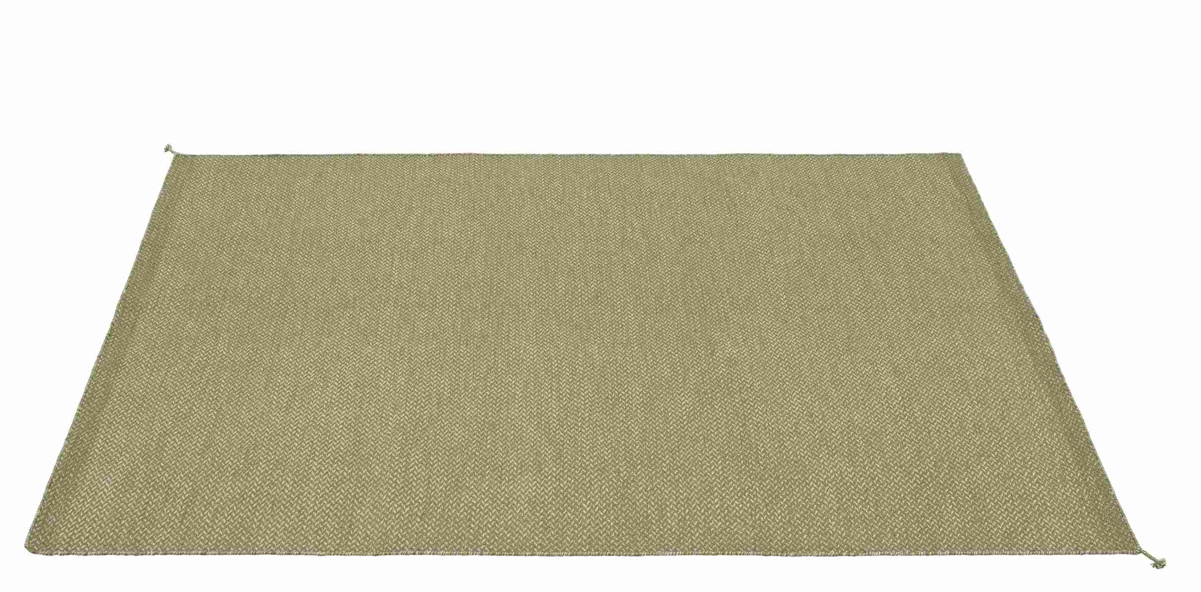 Muuto Ply Rug aus recyceltem Polyester, einfarbiger, rechteckiger Teppich für Innen- und Außenbereiche.