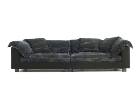 Graues Nebula Nine Sofa mit Daunenfüllung und Leinenbezug, modernes Design für Wohnzimmer.