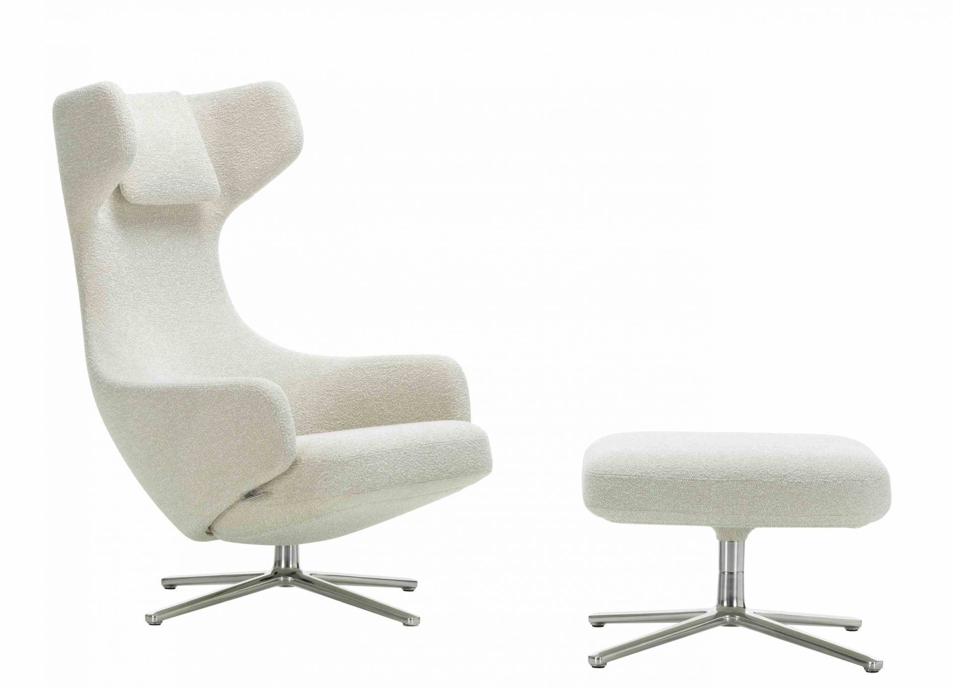 De Grand Repos fauteuil en voetenbank zijn de ideale combinatie. Inclusief Vitra Nubia ivoorkleurige voetenbank (40 cm) of Panchina GRATIS!