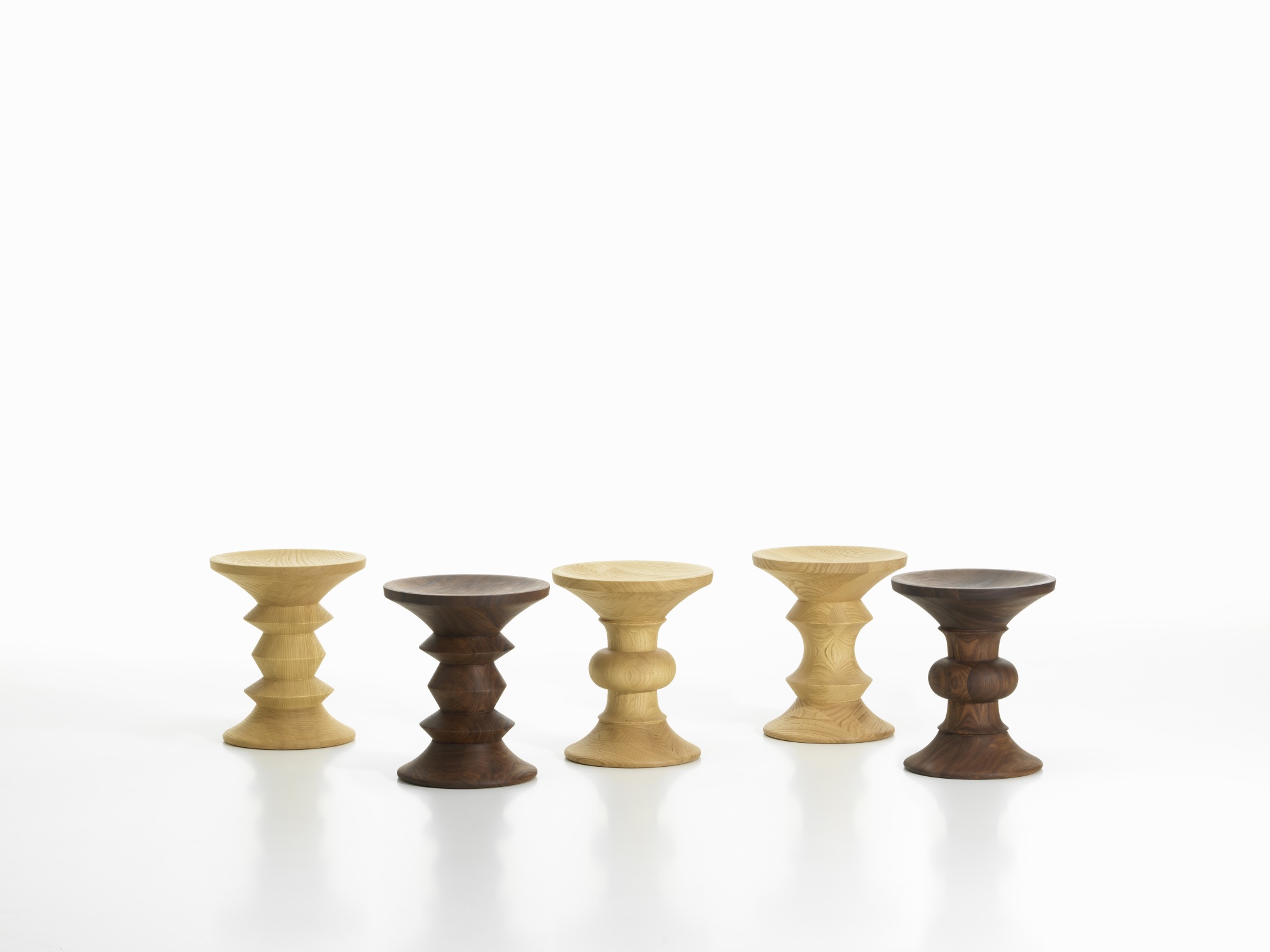 Eames Stools C-krukken Vitra 