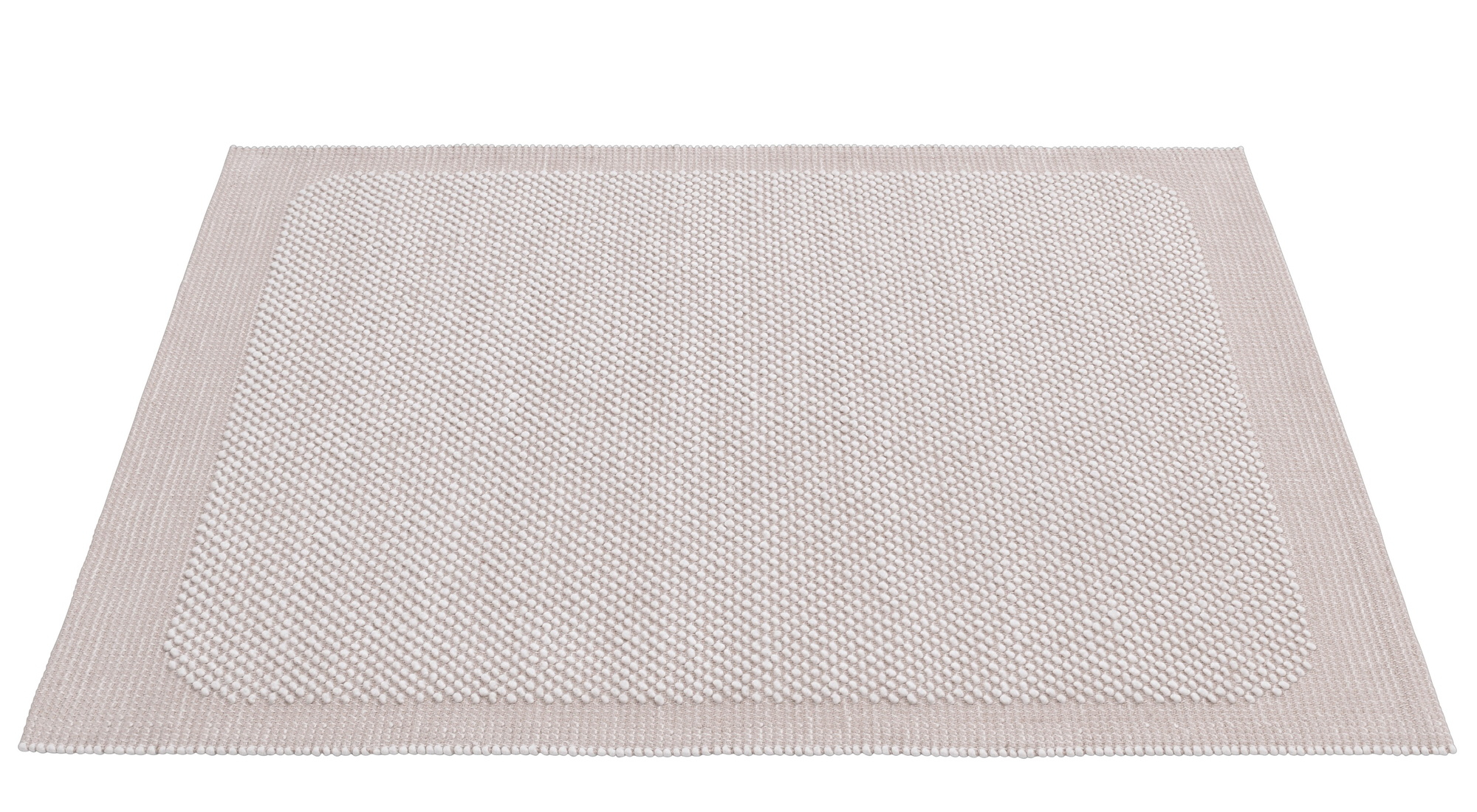 Beiger Pebble Rug Teppich von Muuto mit strukturierter Oberfläche und schmalem Rand.