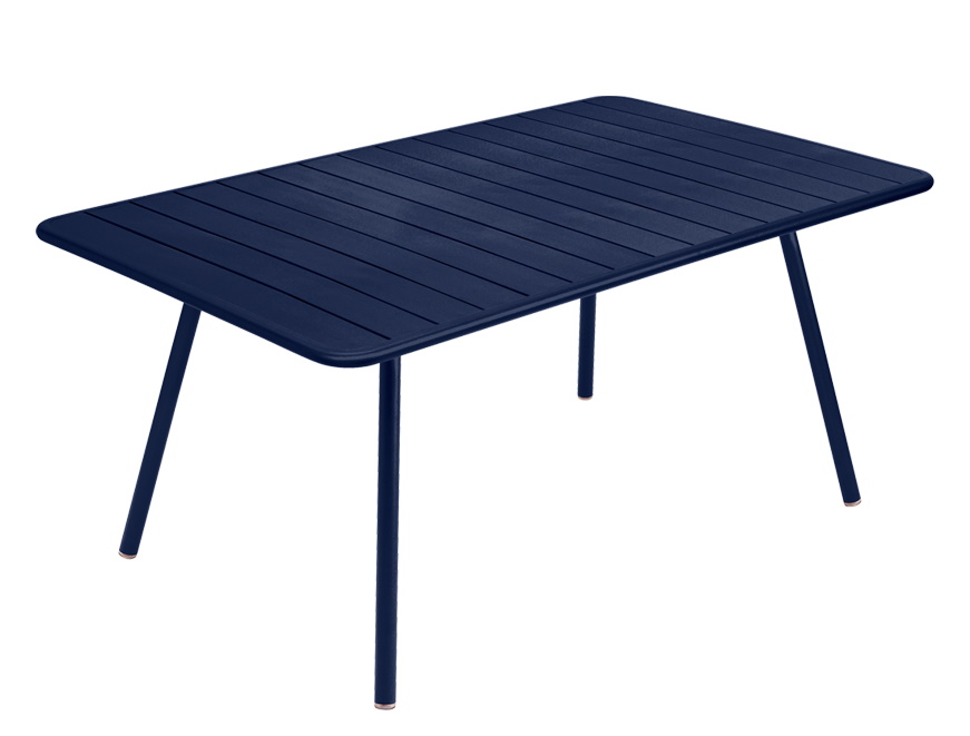 Blauer Luxembourg Tisch von Fermob für den Außenbereich, Gartentisch mit Lattenrost und vier Beinen.