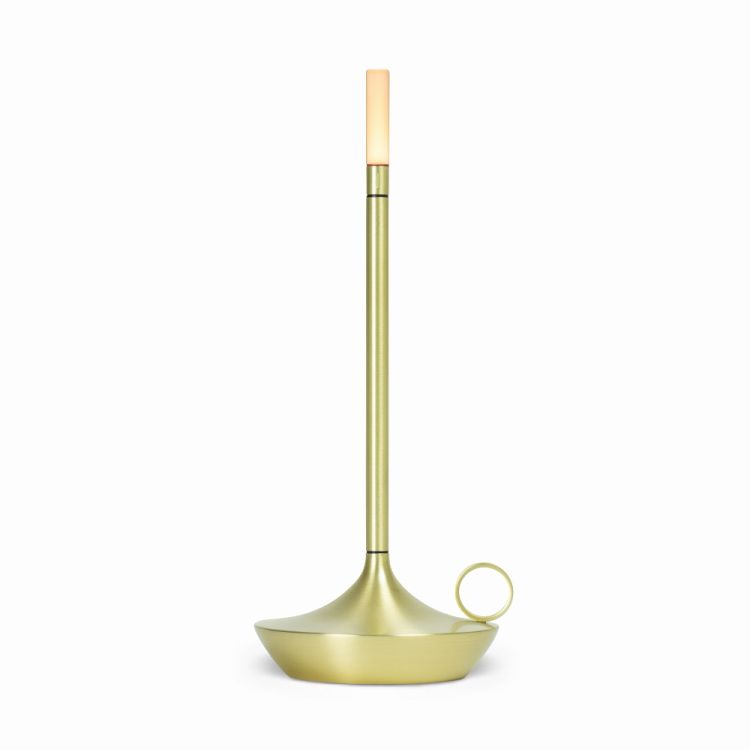 Graypants Wick Tischleuchte: Goldene, akkubetriebene LED-Leuchte im Kerzen-Design mit USB-Anschluss für den Tisch.