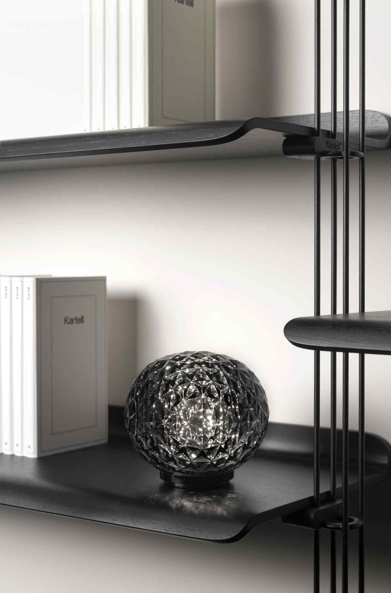 Mini Planet LED-tafellamp op accu van Kartell