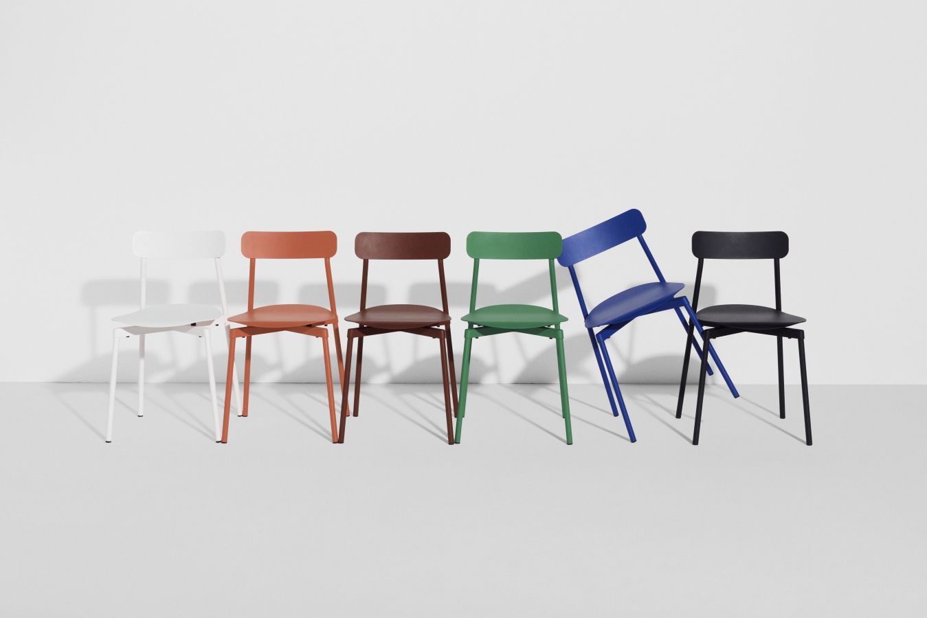 Fromme Chair stoel Petite Friture bruinrood