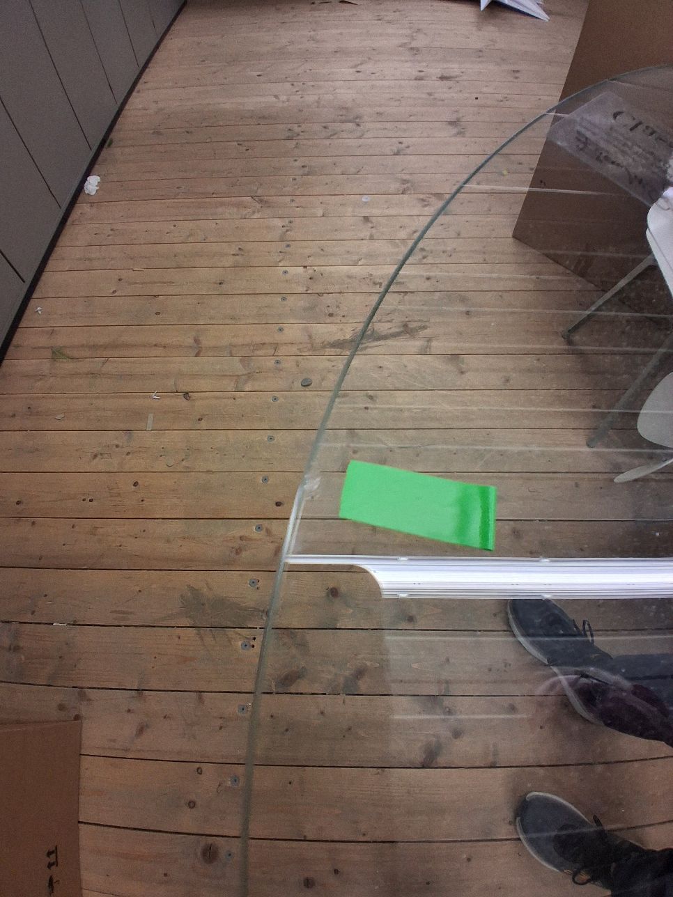 Verstelbaar vervangend glazen blad, kristalglas, voor ClassiCon bijzettafel EXEMPLAAR MET GEBREKEN