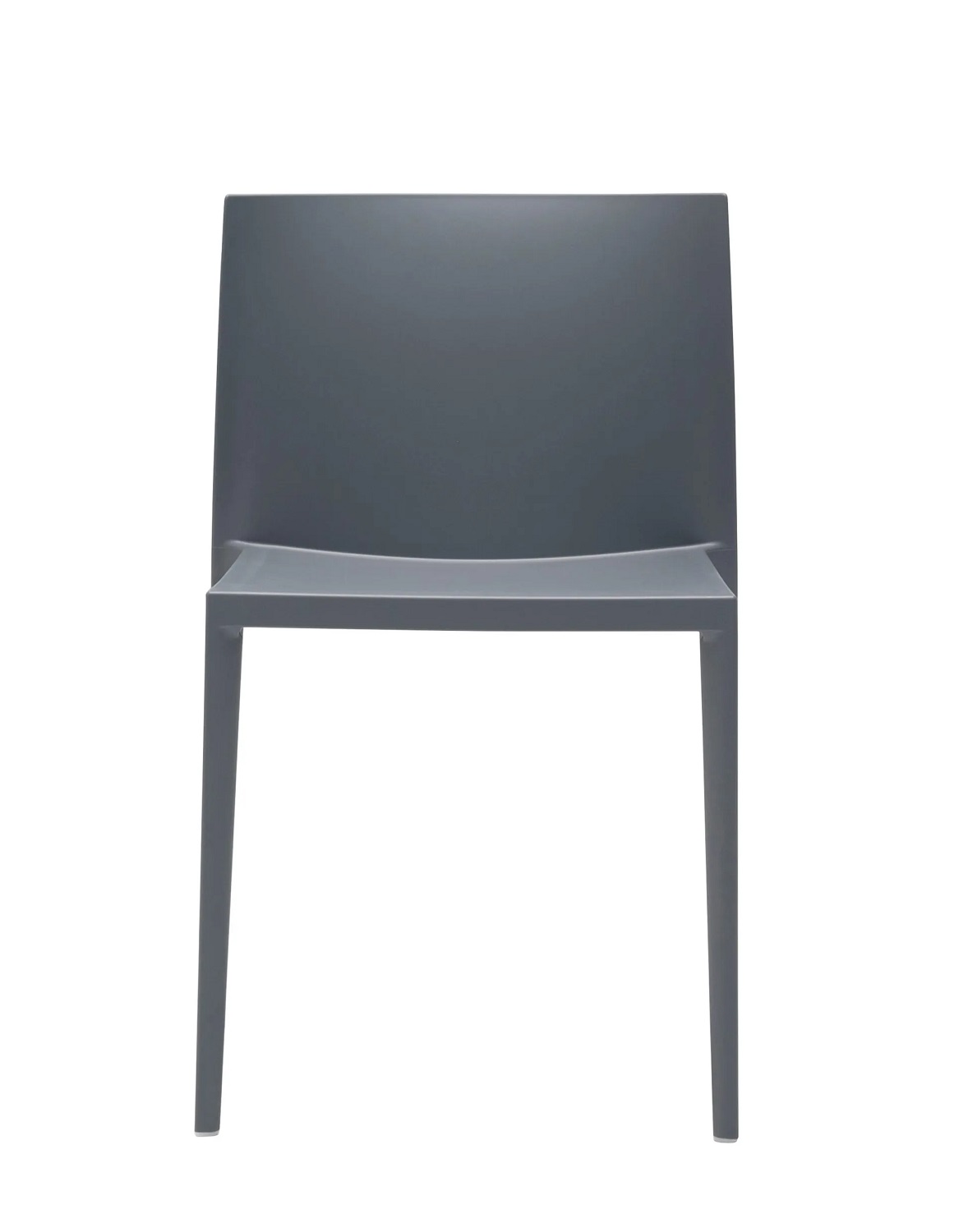 Sail SI1245 Stuhl von Andreu World, stapelbarer Designstuhl in Grau, Frontansicht.