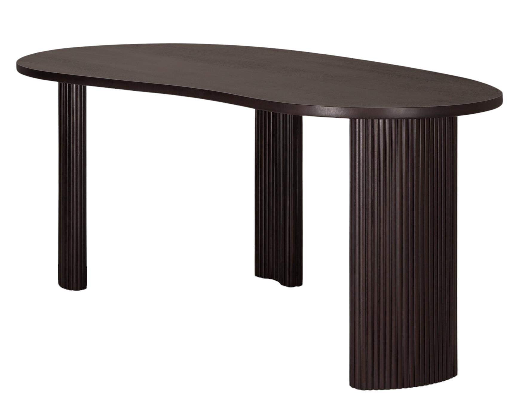 Ethnicraft Schreibtisch Boomerang aus dunklem Holz mit geriffelten Beinen, modernes Design für Büro und Arbeitszimmer.