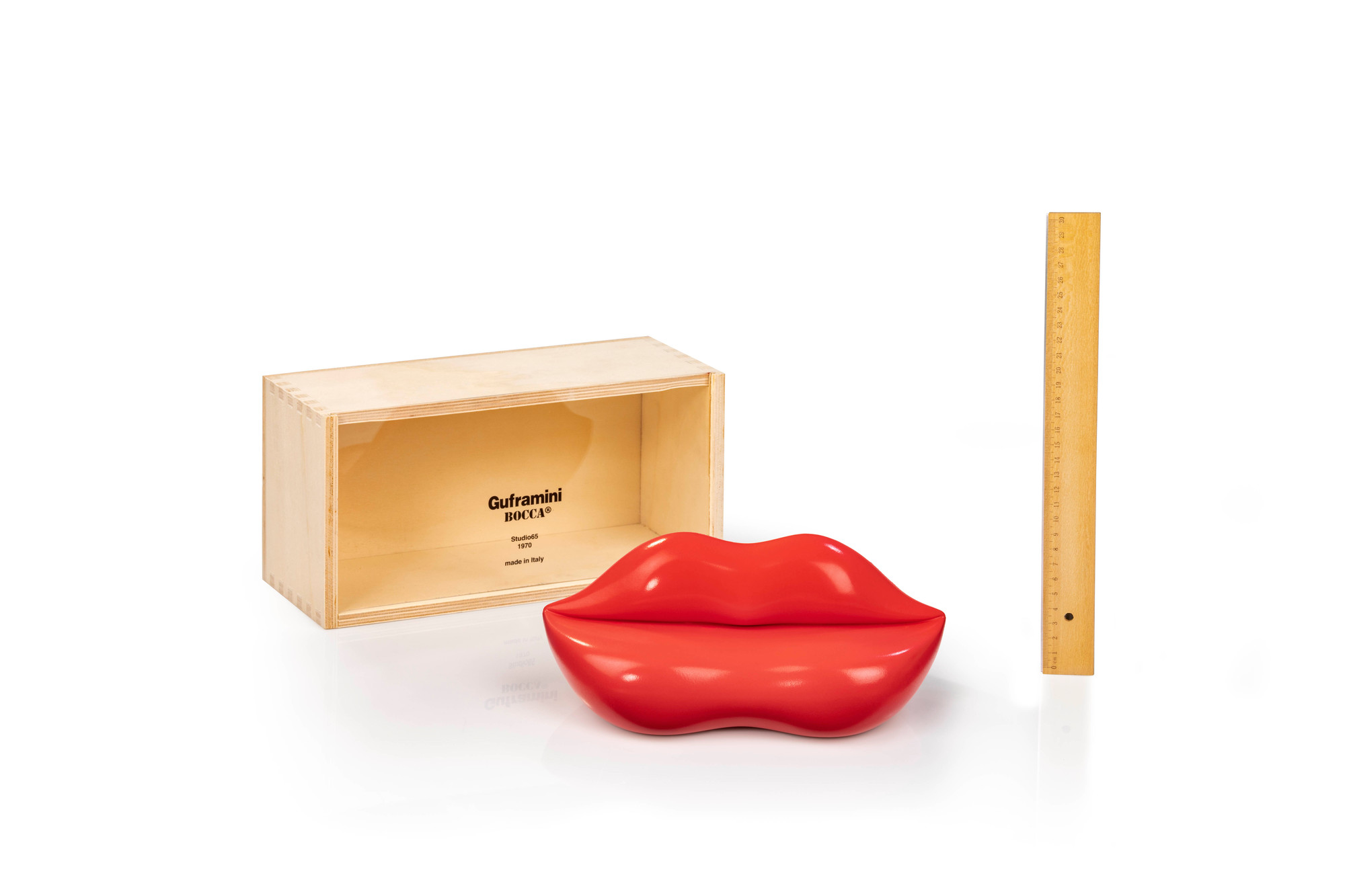 Guframini Bocca Miniatur Lippen Sofa, rote Design Ikone mit Holzbox und Lineal.
