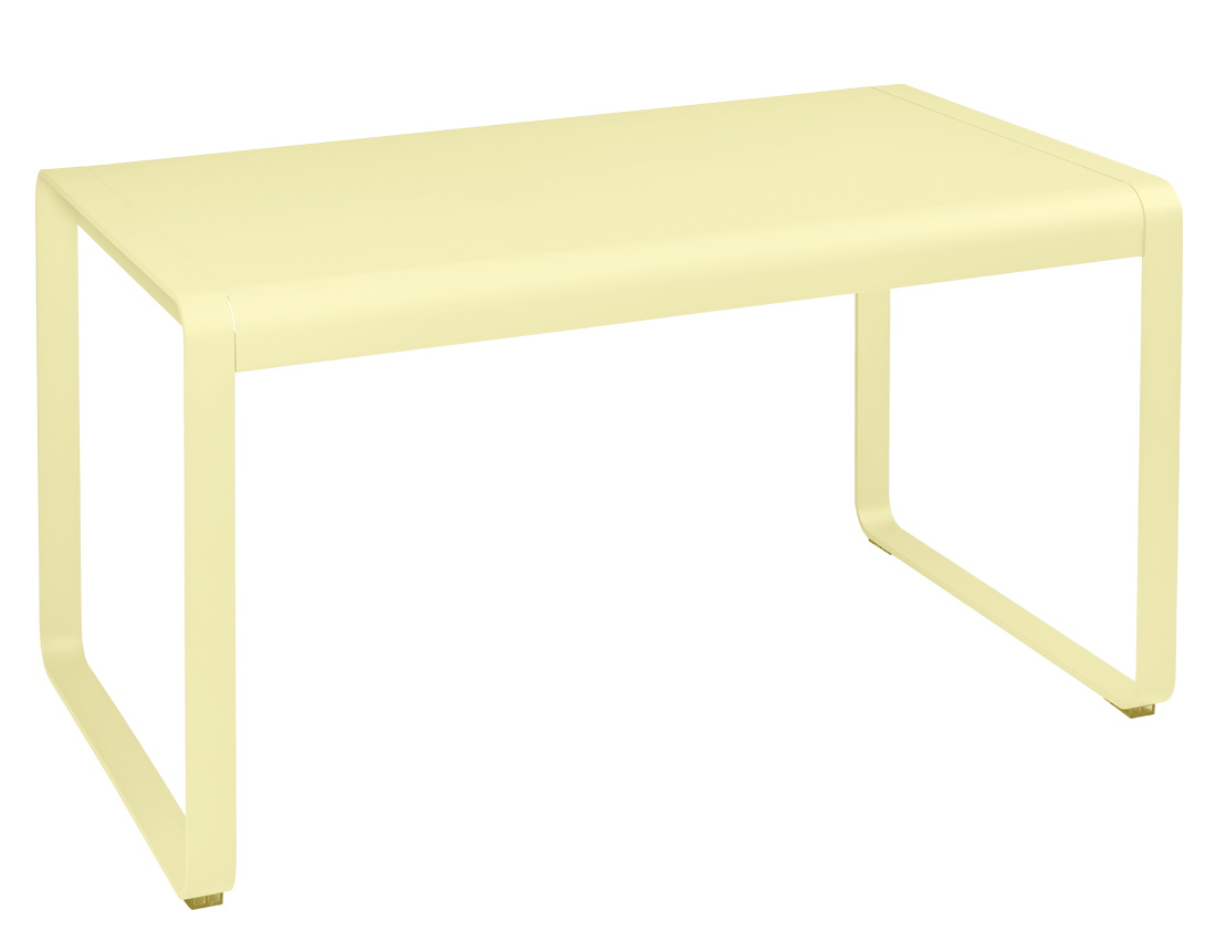 Bellevie Tisch von Fermob für den Außenbereich, gelb, modernes Design, Gartentisch, wetterfest.