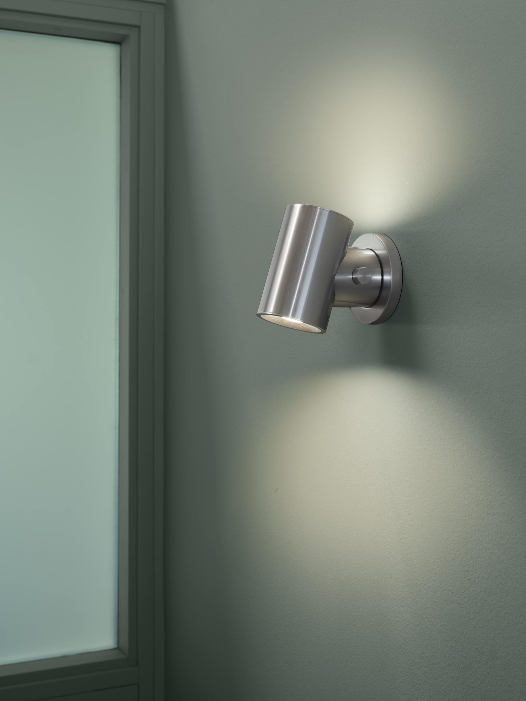 Beam Wall Lamp wandlamp Muuto zwart