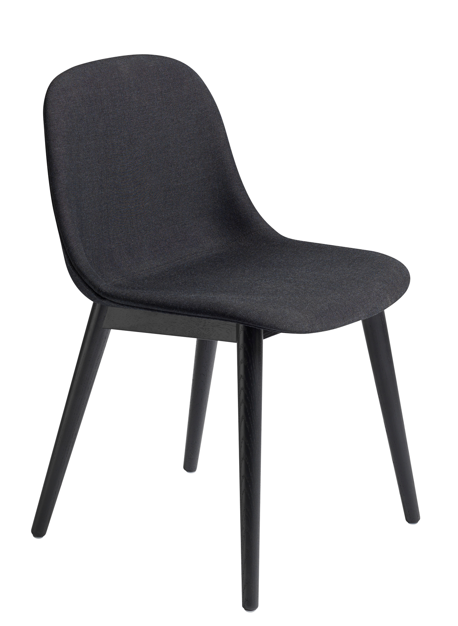 Muuto Fiber Side Chair mit Holzgestell, Stoffbezug in Anthrazit, skandinavisches Design für Esszimmer und Büro.