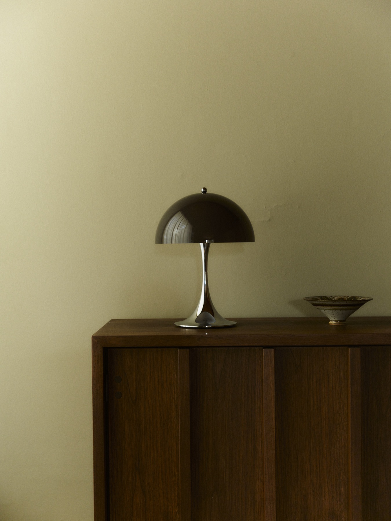 Panthella Originals 250 draagbare verlichting met oplaadbare batterij / tafellamp van Louis Poulsen
