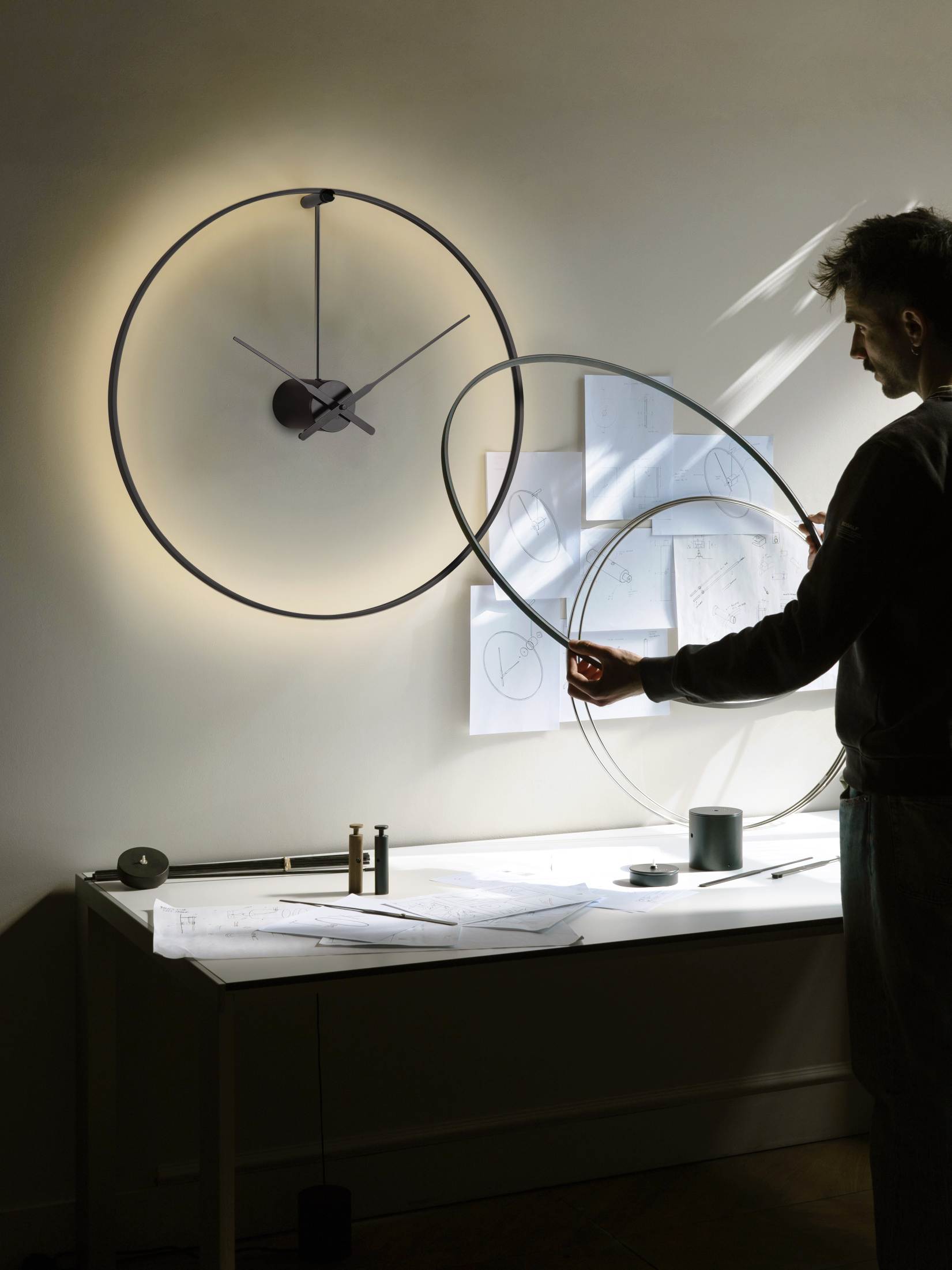 Ombra Clock wandklok van nomon