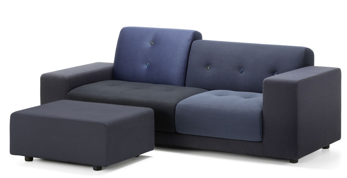 Vitra Polder Compact Sofa in Blautönen mit passendem Hocker, modernes Wohnzimmer Design.