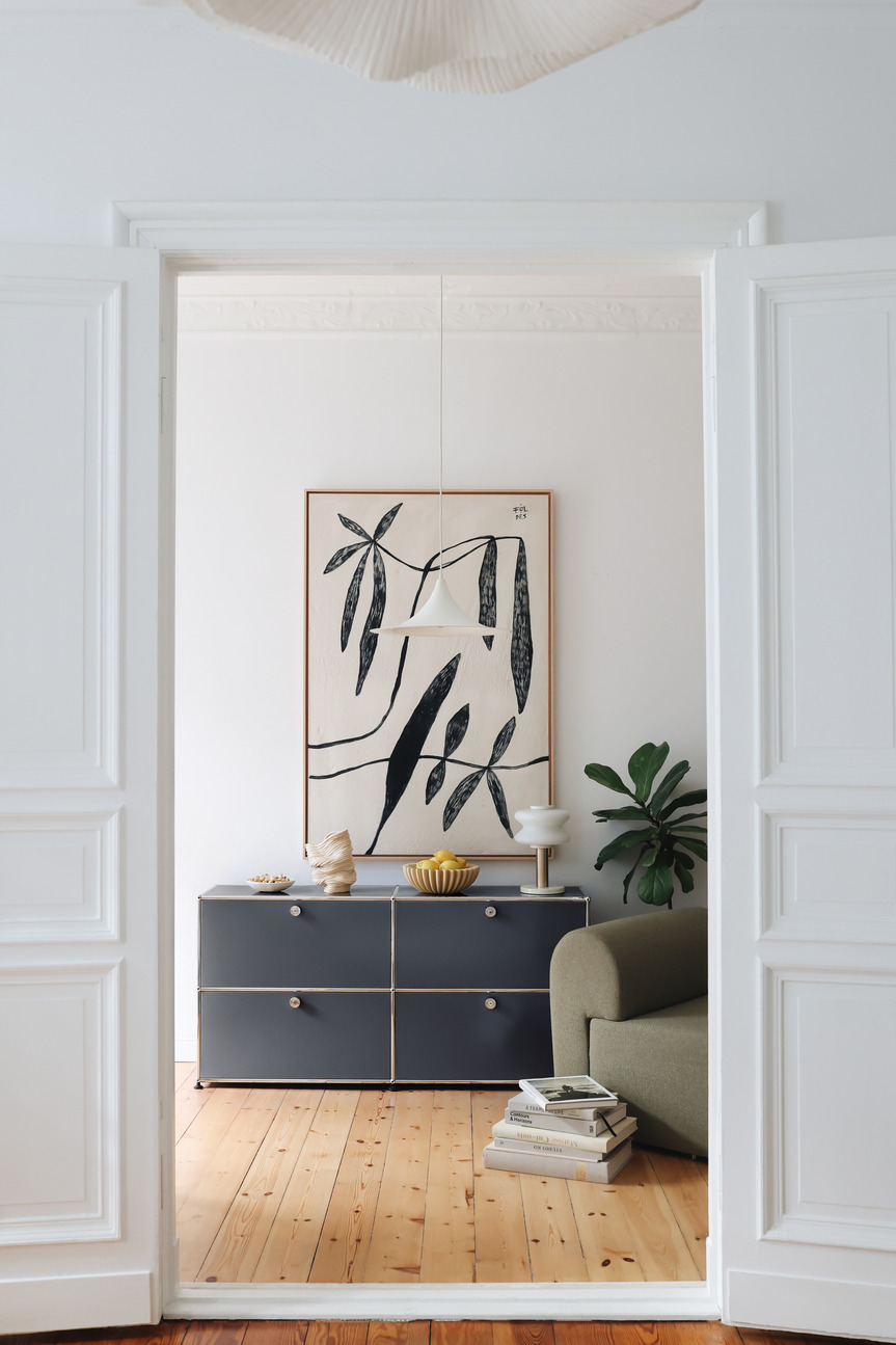 USM Haller dressoir E2 met 4 klapdeuren