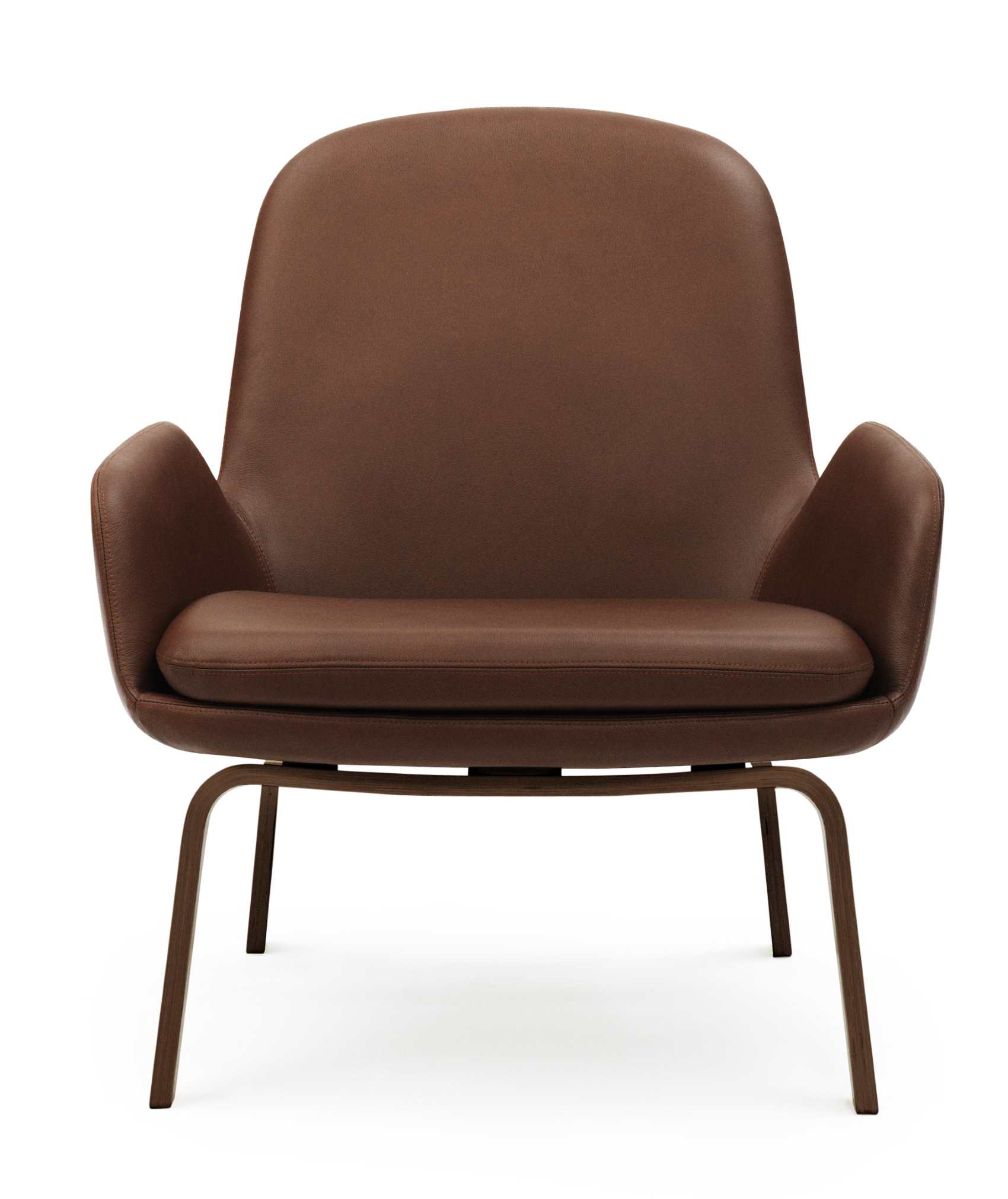 Brauner Era Lounge Chair Sessel von Normann Copenhagen mit niedrigem, filigranem Holzgestell.