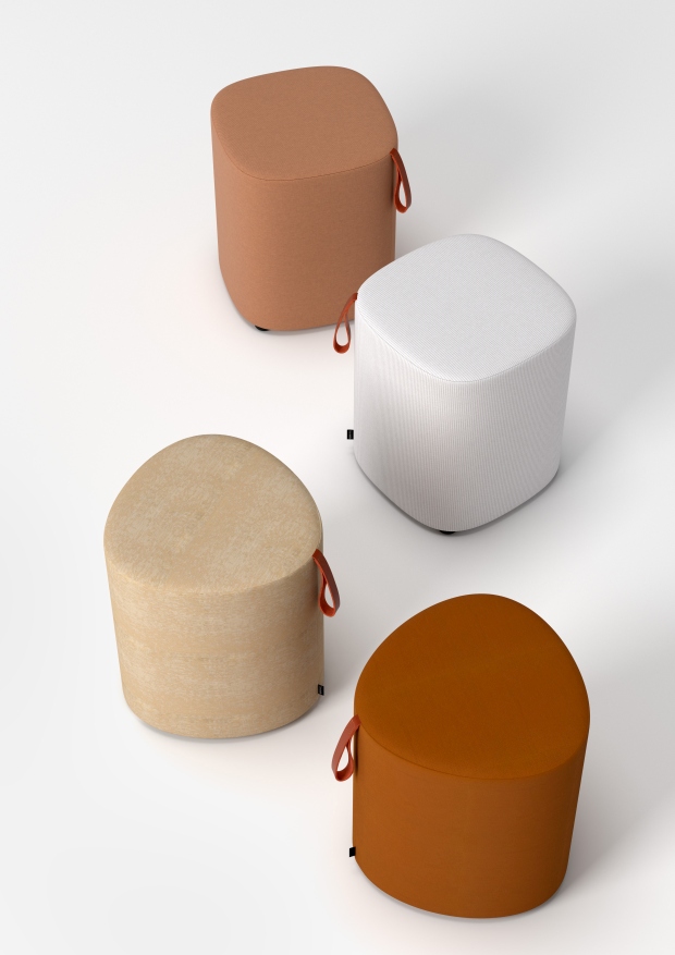 Vier farbige, gepolsterte Hocker von Cascando, darunter der dreieckige Pully Hocker, für Büro und Wohnen.