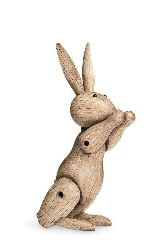 Holz Kaninchen Figur von Kay Bojesen, stehend mit erhobenen Armen, helles Holz.