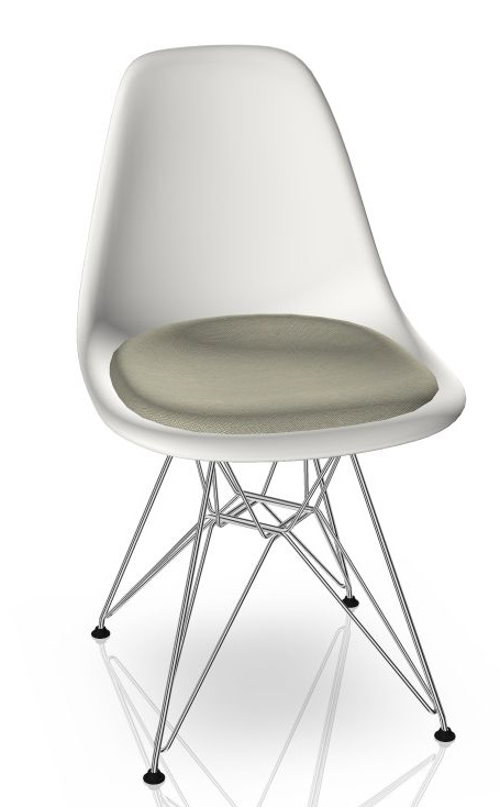 Weißer Eames DSR Stuhl mit Chromgestell und warmgrauem Sitzpolster aus Hopsack-Gewebe.