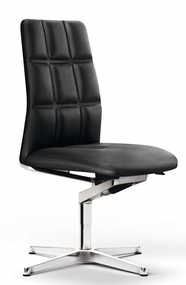 Leadchair Management Bürostuhl von Walter Knoll mit schwarzem Lederbezug und Chromfußkreuz.