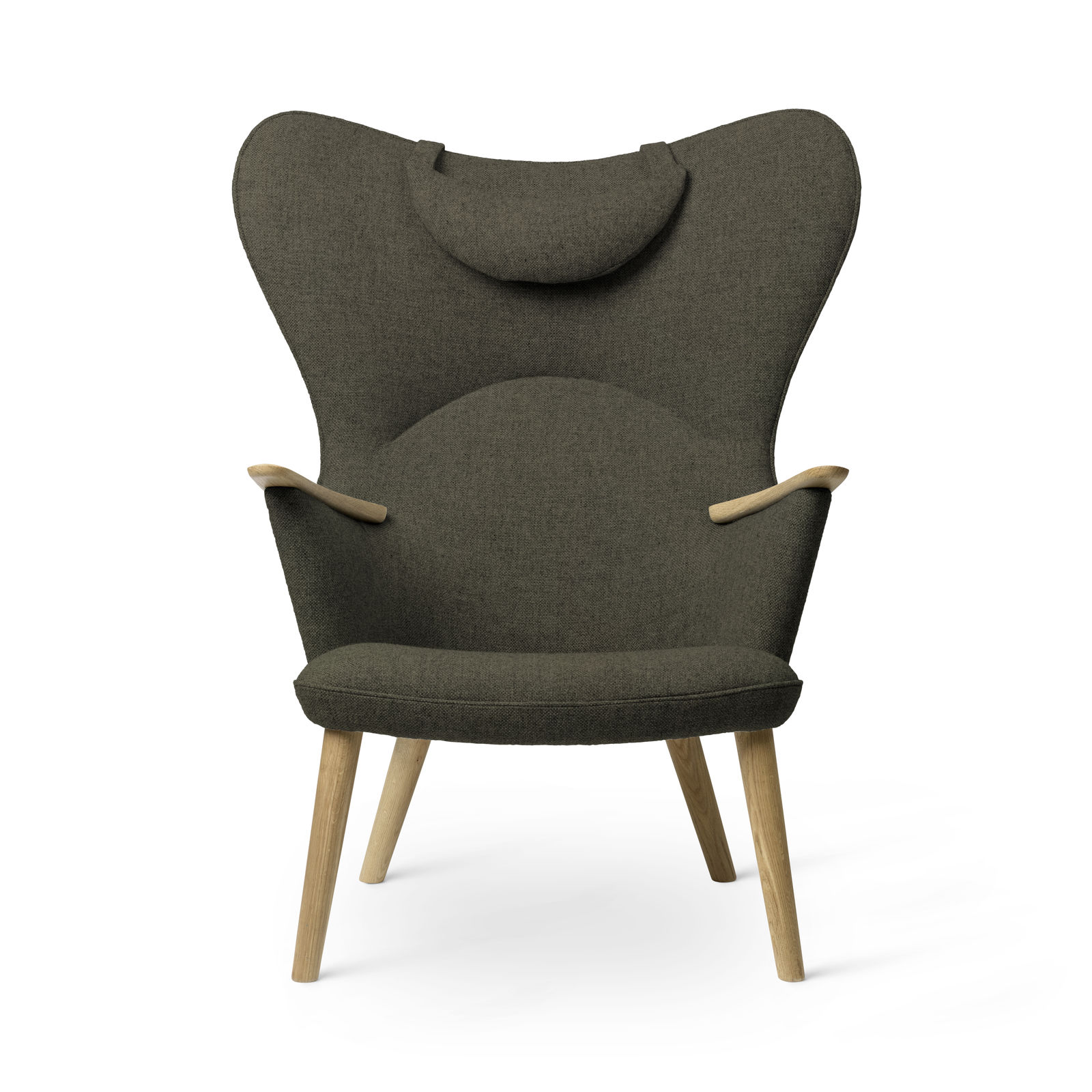 CH78 Mama Bear Sessel von Carl Hansen & Søn, brauner Lounge Sessel mit Holzbeinen.