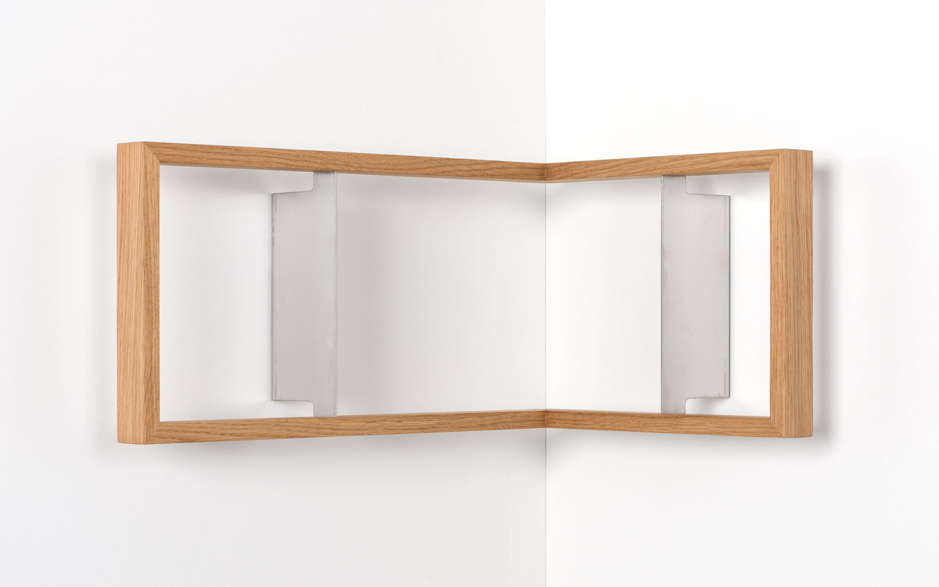 Eckregal b-eck aus Eiche, modernes Wandregal für die Ecke, minimalistisches Design, helle Holzoptik.