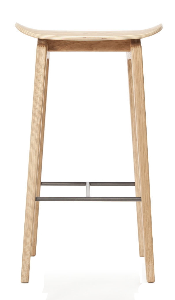 NY11 Barhocker von NORR11: Moderner Holz-Barstuhl mit Fußstütze für Küche und Bar.