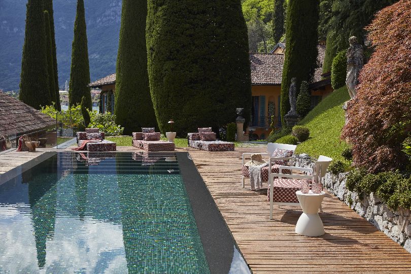 Trix Outdoor Chaise Longue / Lounger / Sofa Artemis Kartell