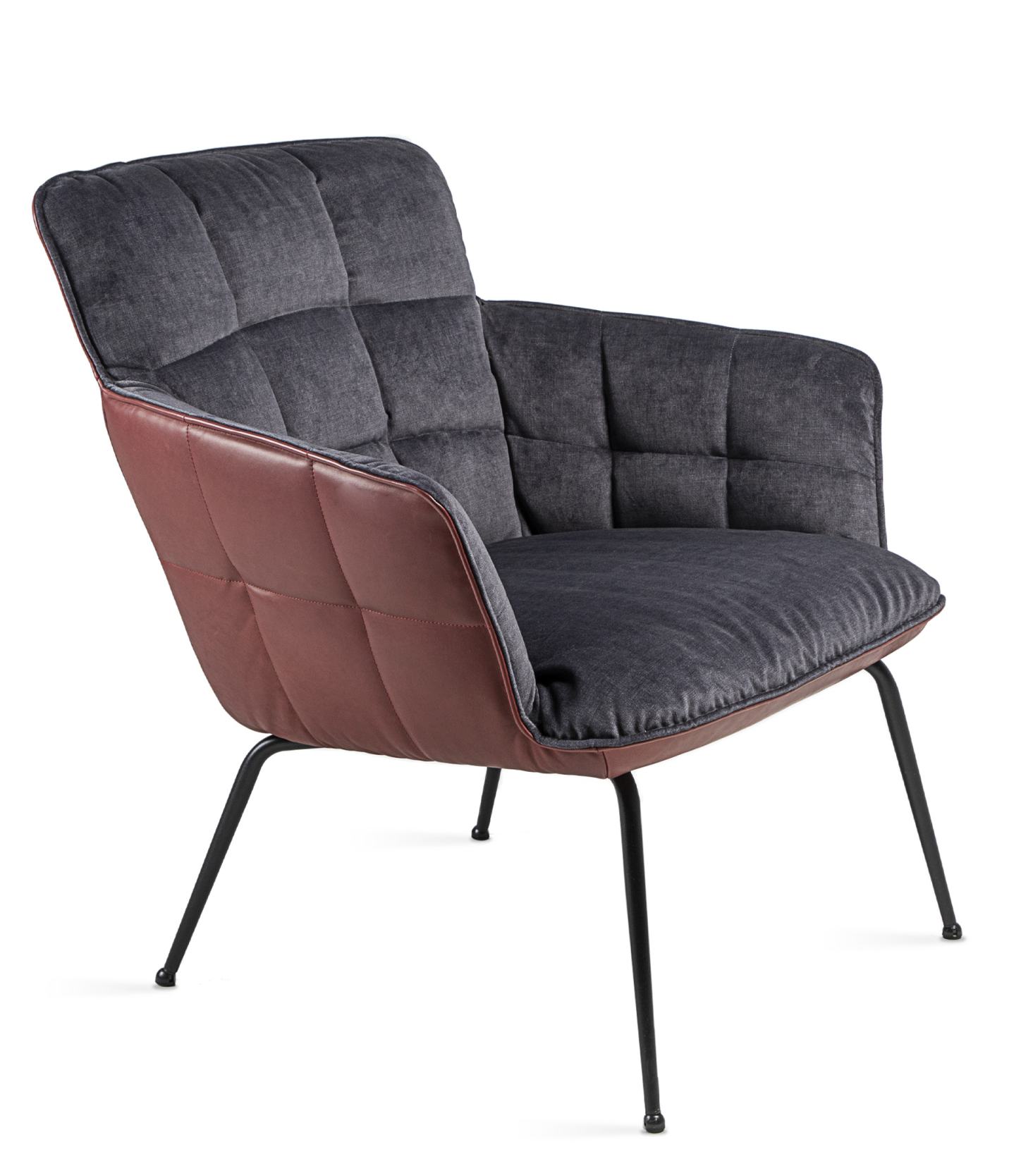 Marla Sessel von Freifrau Manufaktur: Grauer Lounge Sessel mit braunem Leder und schwarzen Metallbeinen.