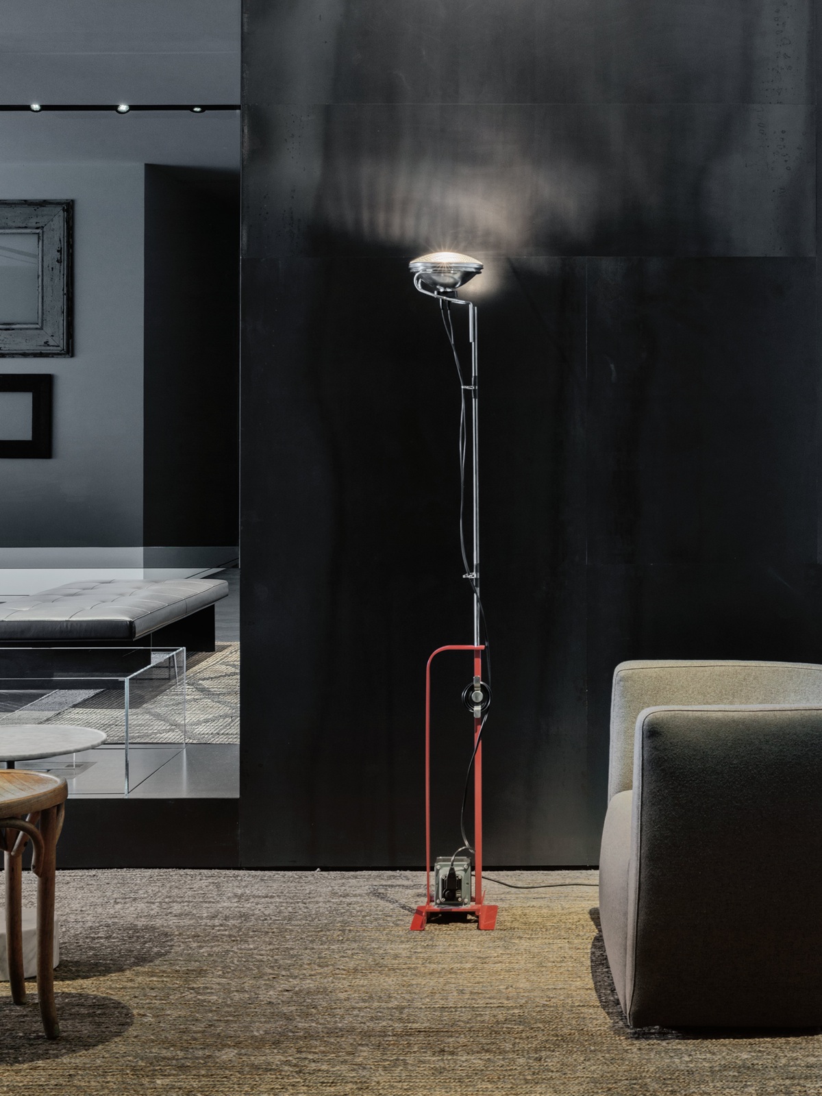 Toio staande lamp van Flos voor indirect licht - Diverse kleuren