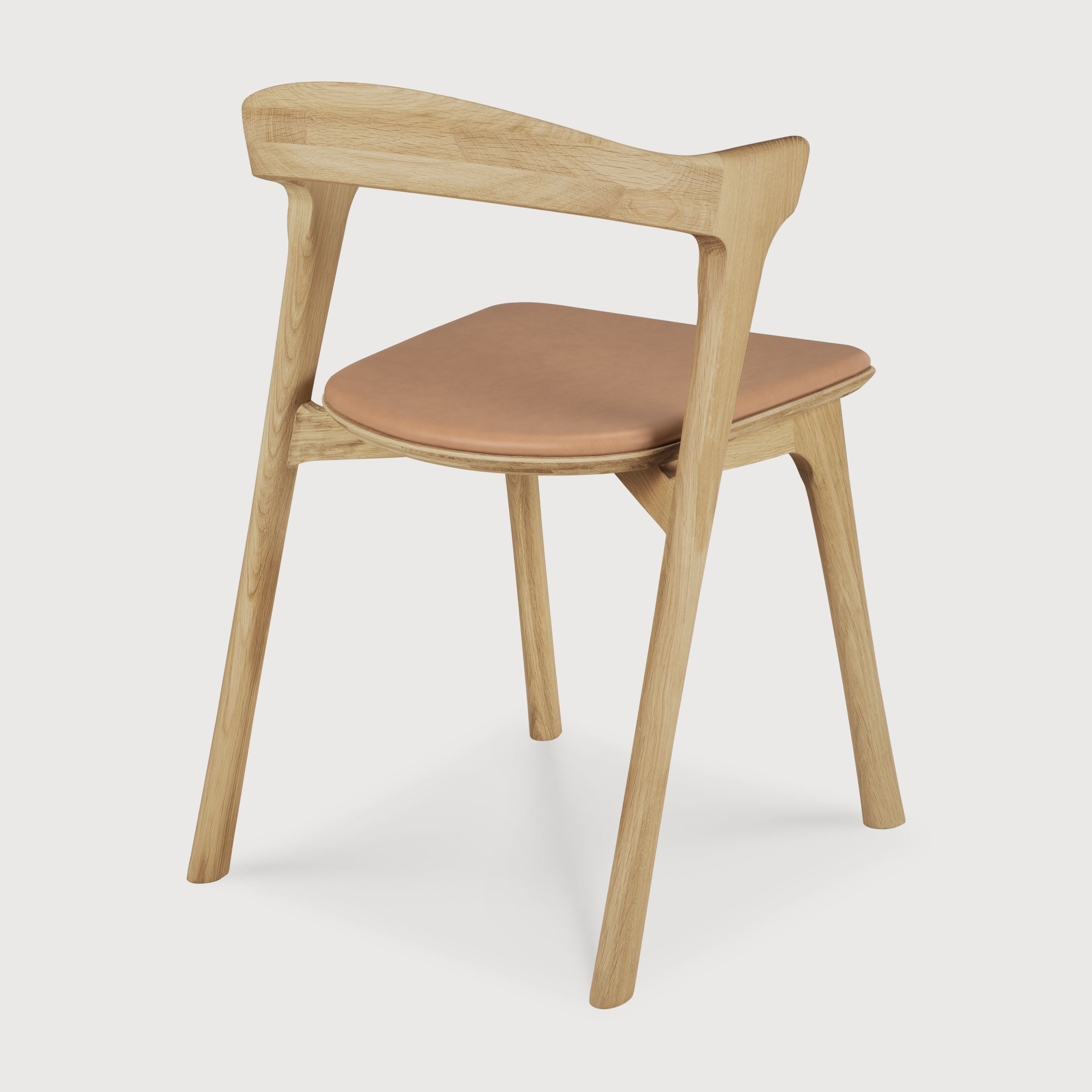 Bok Stuhl aus Eiche mit Sienna Leder Sitzfläche von Ethnicraft.