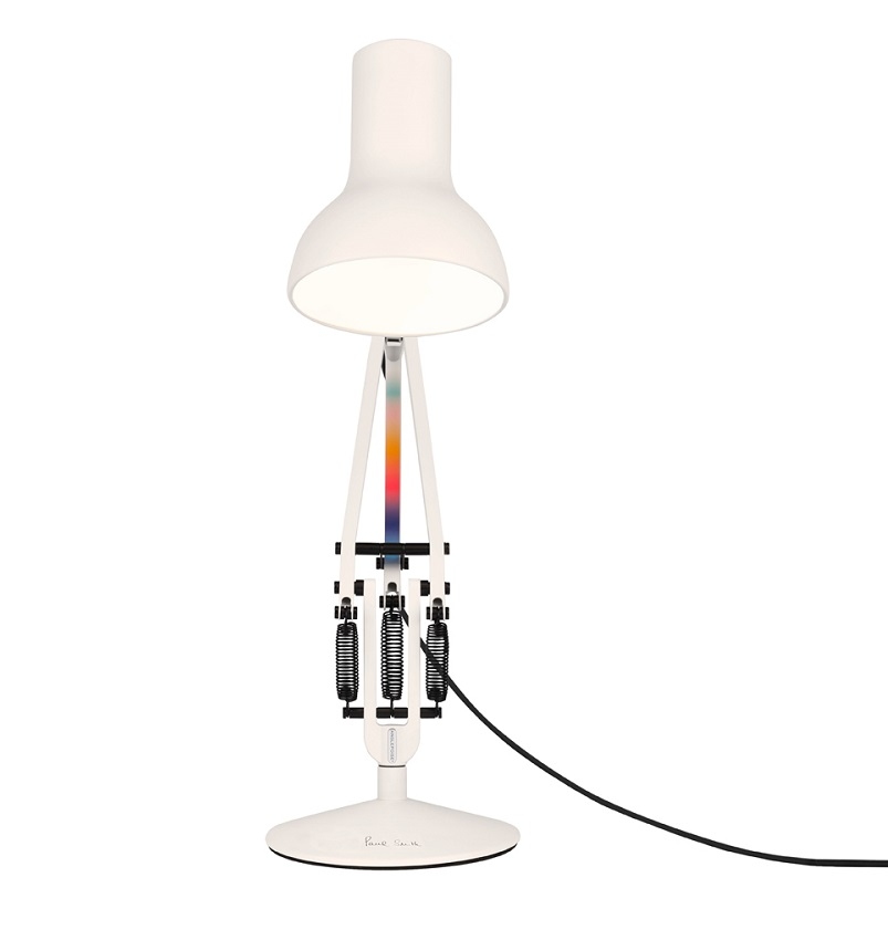Weiße Type 75 Mini Anglepoise Tischleuchte Paul Smith Edition mit farbigem Detail und Licht.